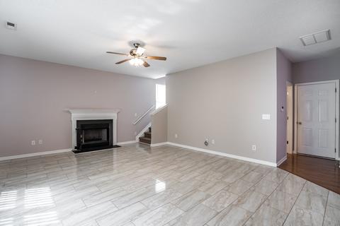 725 Bent Hollow Ct, Moore, SC 29369 photo 4