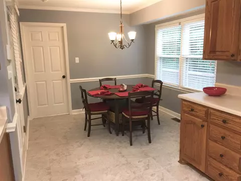 103 S Pointe Ct, Moore, SC 29369 photo 9