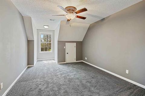 79 E Main St, Inman, SC 29349 photo 8