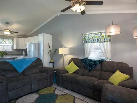 253 Spring St, Duncan, SC 29334 photo 3