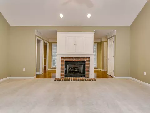 420 Grayson Dr, Moore, SC 29369 photo 9