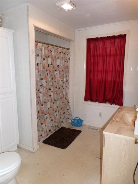 605 W 7th Ave, Easley, SC 29640 photo 13