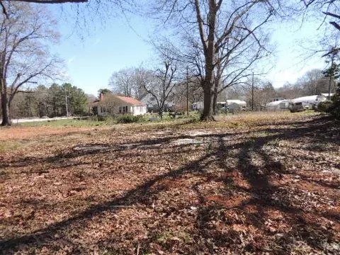56 E Main St, Inman, SC 29349 photo 3