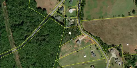 126 Pine Tree Rd, Inman, SC 29349 photo 2