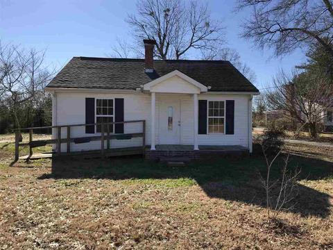 1946 Riveroak Rd, Chesnee, SC 29323 photo 1