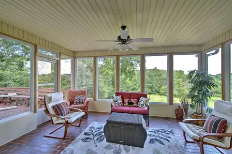 730 E Suber Rd, Greer, SC 29650 photo 8