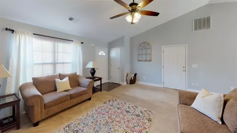256 Spring, Duncan, SC 29334 photo 3