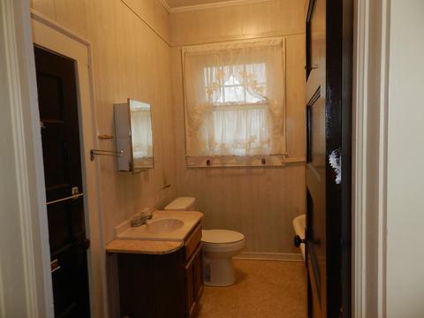 1210 E Frederick St, Gaffney, SC 29340 photo 12