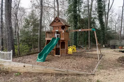 180 Timberleaf Dr, Duncan, SC 29334 photo 31