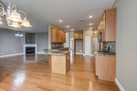 55 Rustcraft Dr, Greer, SC 29651 photo 7