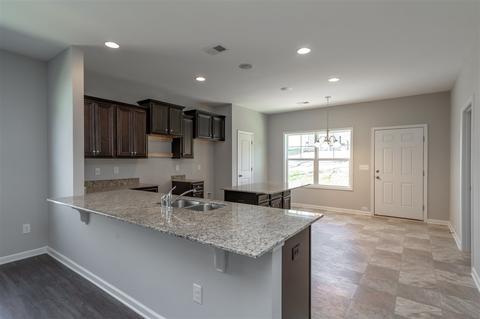150 Viewmont Dr, Duncan, SC 29334 photo 4