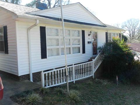 140 Farview Dr, Gaffney, SC 29341 photo 2