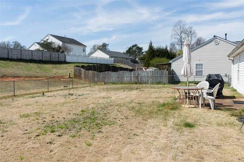 252 Spring St, Duncan, SC 29334 photo 4