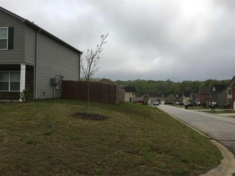 323 Brandon Oaks Dr, Moore, SC 29369 photo 3
