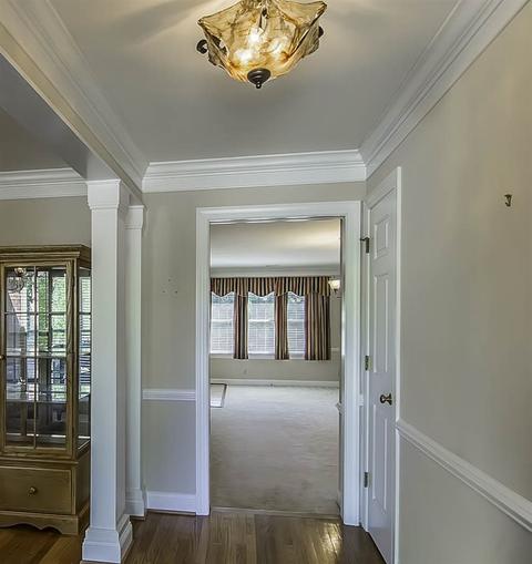 109 Saint Charles Ct, Moore, SC 29369 photo 3