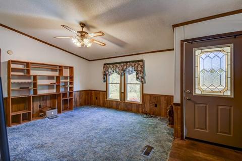 1375 Christopher Rd, Campobello, SC 29322 photo 3