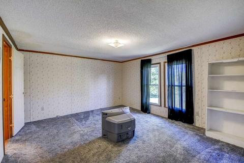1375 Christopher Rd, Campobello, SC 29322 photo 14