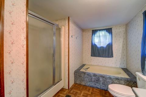 1375 Christopher Rd, Campobello, SC 29322 photo 15