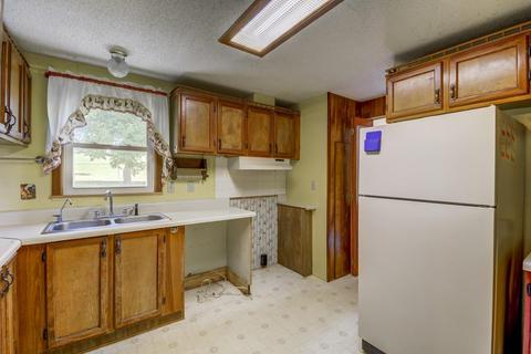 1375 Christopher Rd, Campobello, SC 29322 photo 11