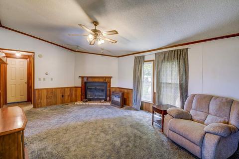 1375 Christopher Rd, Campobello, SC 29322 photo 5