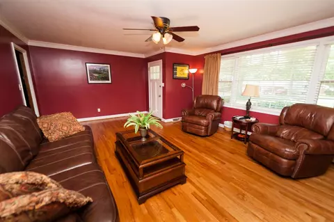 514 Mapleton Dr, Greenville, SC 29607 photo 10