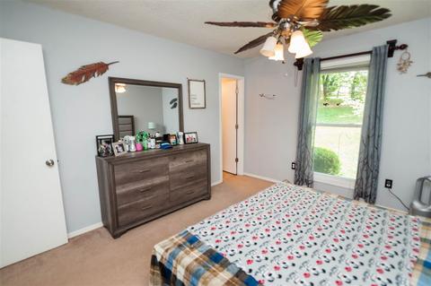 325 E Celestial Dr, Greer, SC 29651 photo 12