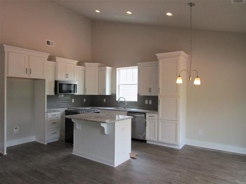 410 Vestry, Moore, SC 29369 photo 2