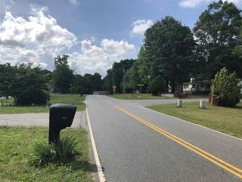 402 West Rd, Moore, SC 29369 photo 5