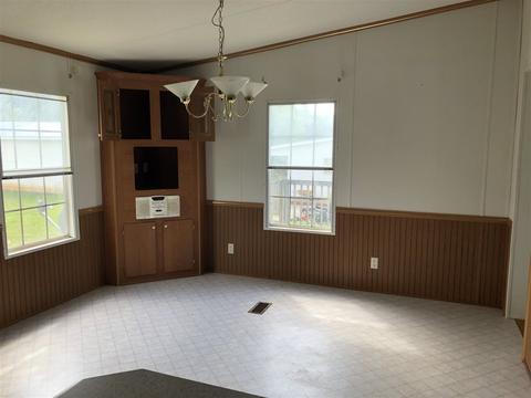 402 West Rd, Moore, SC 29369 photo 11