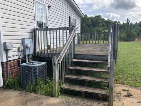 402 West Rd, Moore, SC 29369 photo 7