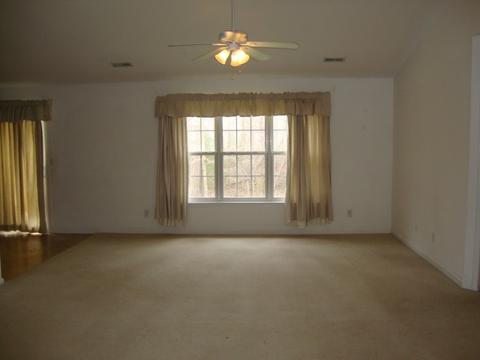 449 Brighton Woods, Spartanburg, SC 29303 photo 3
