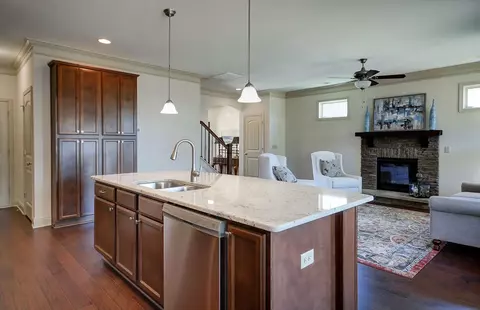 712 Wynborne Ln, Moore, SC 29369 photo 3