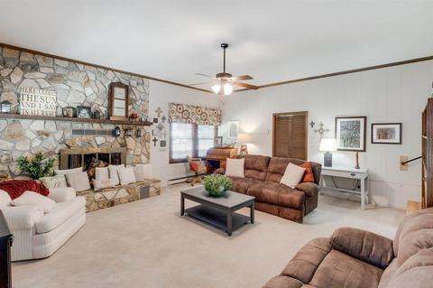 18 Rollingreen Rd, Greer, SC 29651 photo 13