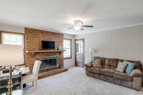 18 Rollingreen Rd, Greer, SC 29651 photo 19