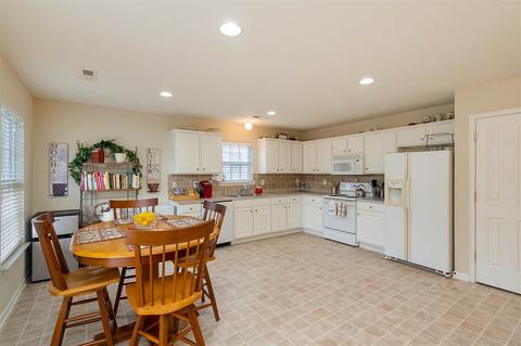 578 Hamilton Chase Dr, Moore, SC 29369 photo 12