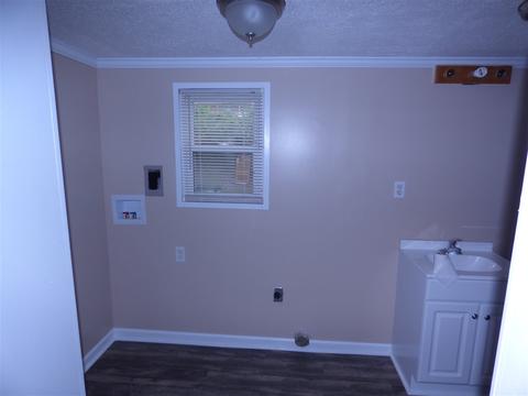 291 Wall St, Converse, SC 29329 photo 10