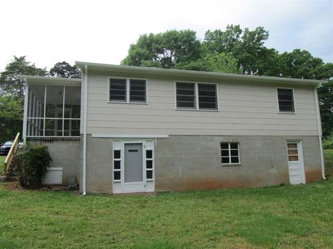 128 River Dr, Gaffney, SC 29340 photo 9