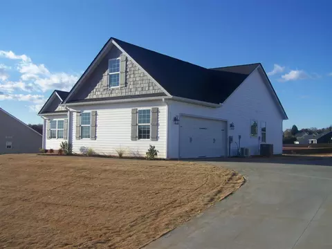 153 Deyoung Meadows Dr, Greer, SC 29651 photo 2