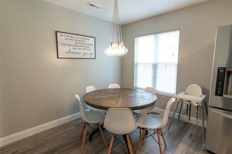 516 Briarhill Ct, Moore, SC 29369 photo 6
