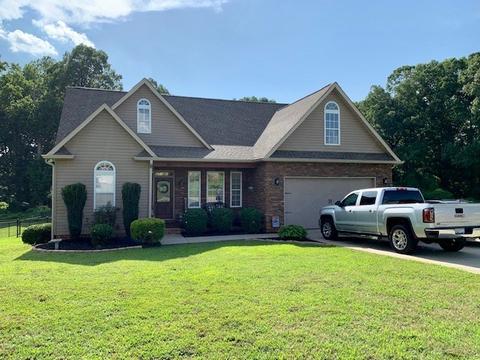 180 Eagle Ridge Dr, Chesnee, SC 29323 photo 1