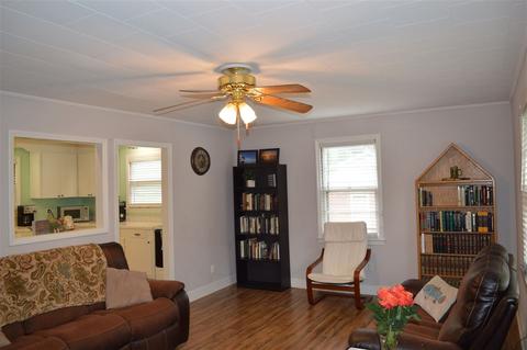 129 Anthony St, Gaffney, SC 29340 photo 9