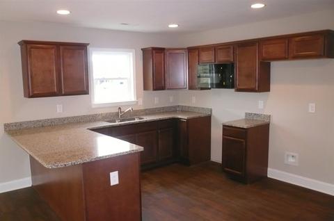 551 Chantry Ln, Moore, SC 29369 photo 2
