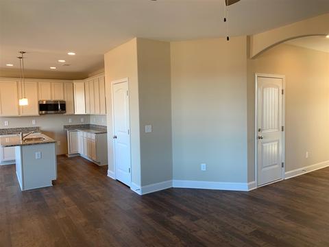 12 Tannery Dr, Greer, SC 29651 photo 9