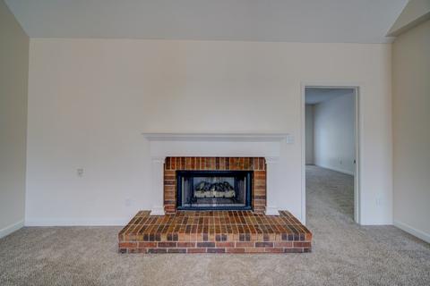 236 Saddlebrook Dr, Moore, SC 29369 photo 6