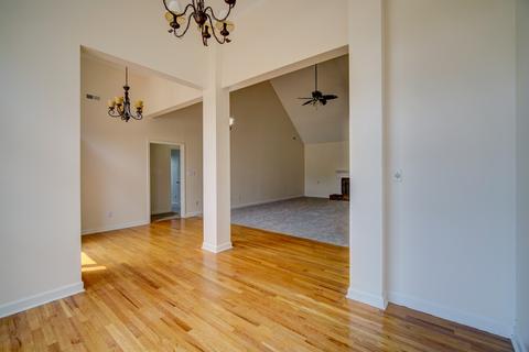 236 Saddlebrook Dr, Moore, SC 29369 photo 4