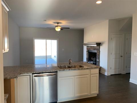 20 Tannery Dr, Greer, SC 29651 photo 3