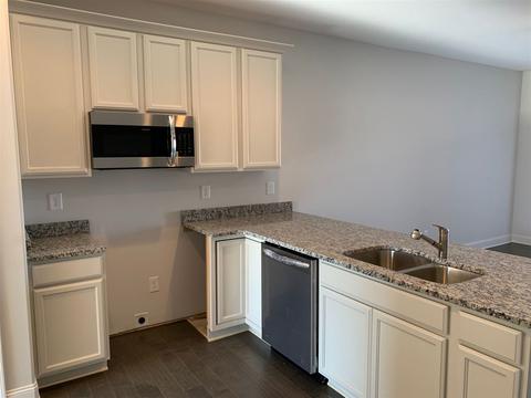20 Tannery Dr, Greer, SC 29651 photo 5