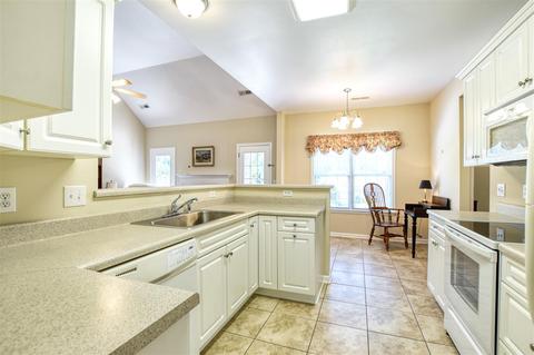 233 N Hamlet Ct, Moore, SC 29369 photo 4