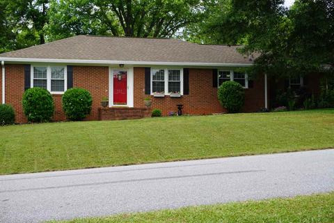 111 Cherry Ln, Greer, SC 29651 photo 1