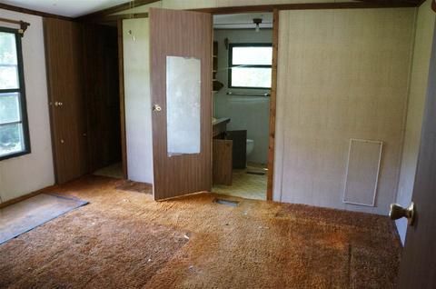 136 Burmaster St, Inman, SC 29349 photo 4